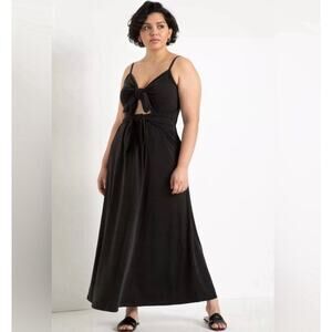 Elegant Black Maxi Dress